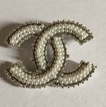 Spilla Chanel Modello 35